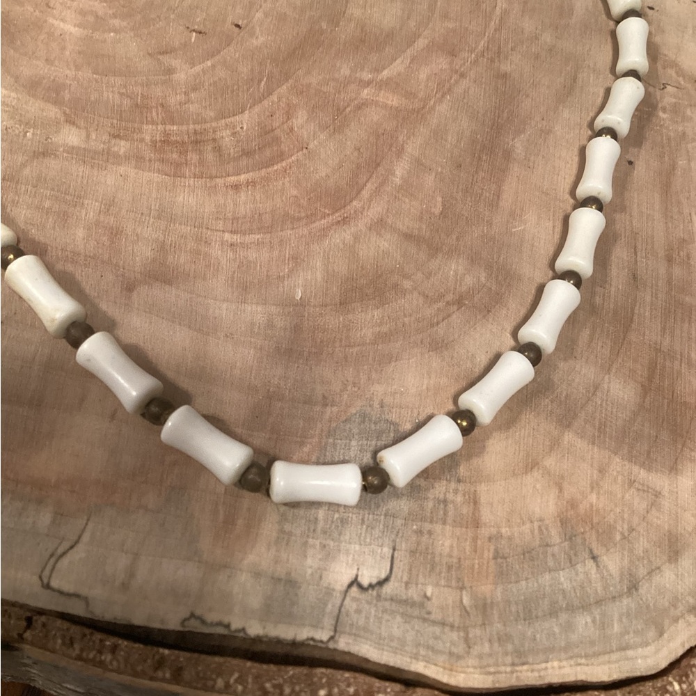 Direction One Vintage Necklace - Picture 6 of 7